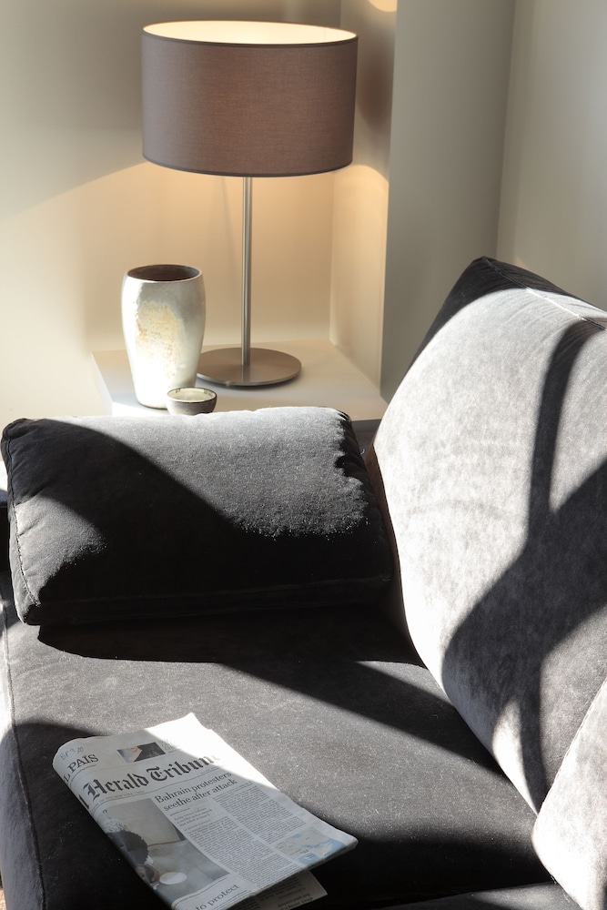 Apartments Rambla 102 36/45