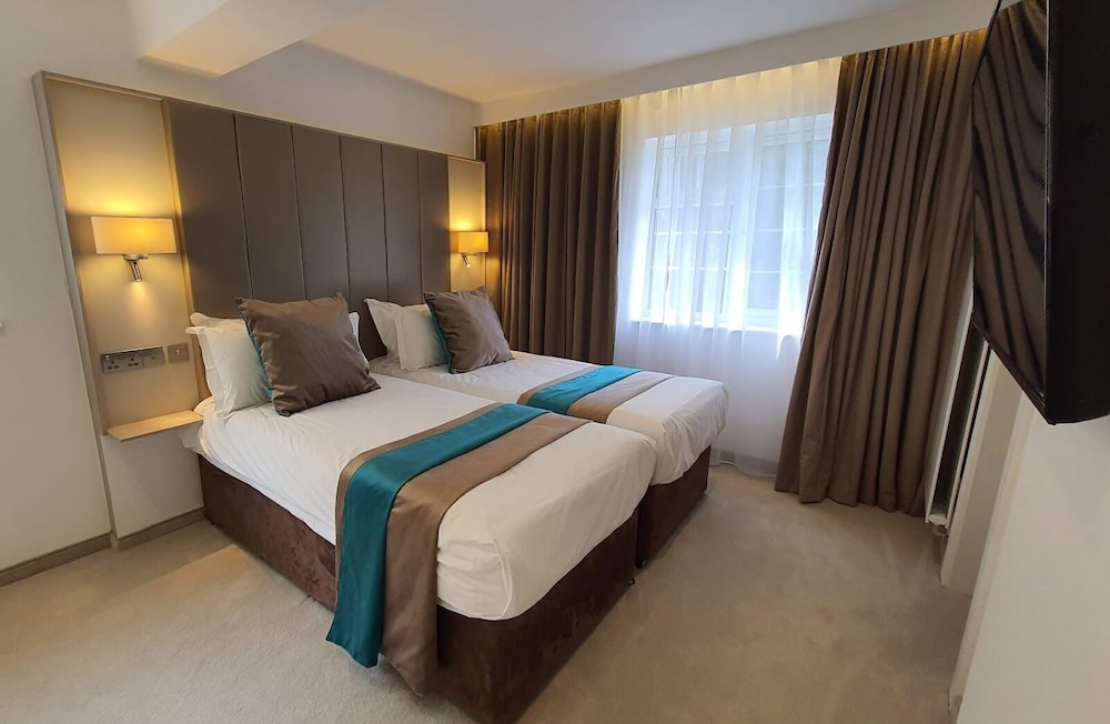 Remont Oxford Hotel 19/65