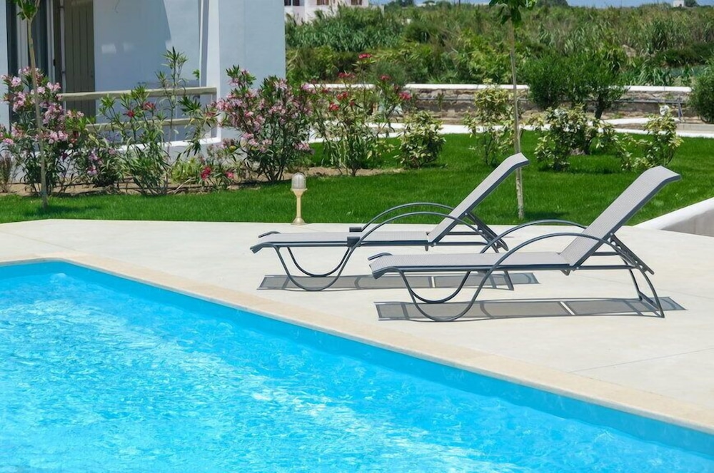 Sea & Olives Holiday Villas 36/50