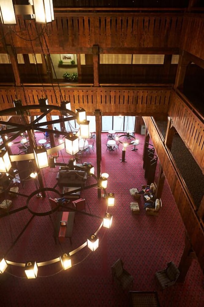 Prince of Wales Hotel 27/57