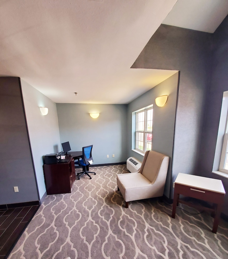 Americas Best Value Inn Suites Racine 20/27