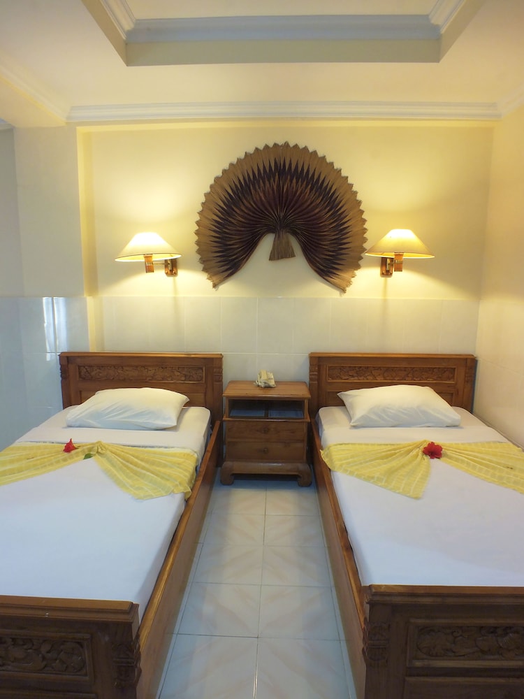 Palm Beach Hotel Bali 14/38