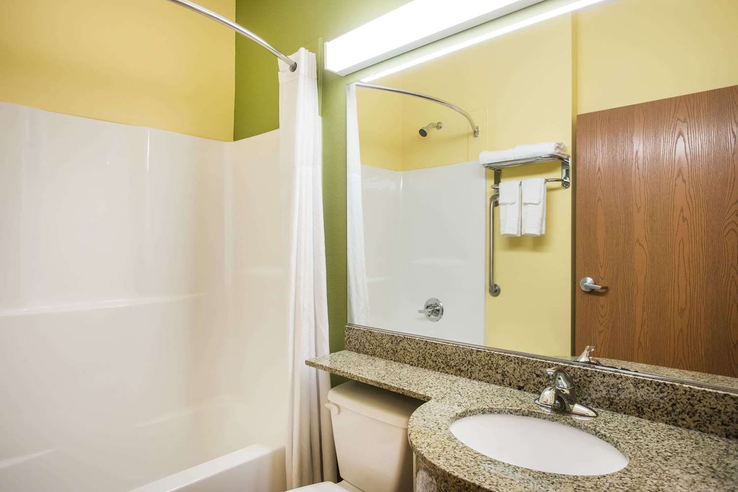 Microtel Inn Suites By Wyndham Opelika 28/36