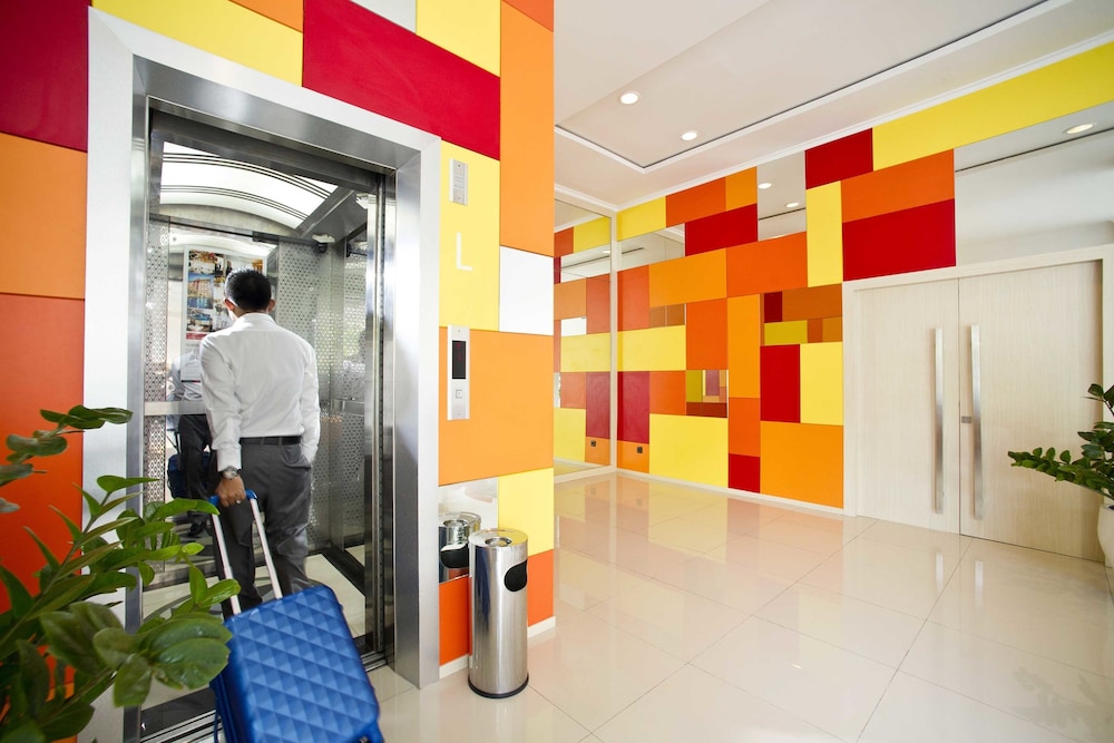 Zuri Express Hotel Pekanbaru 6/33