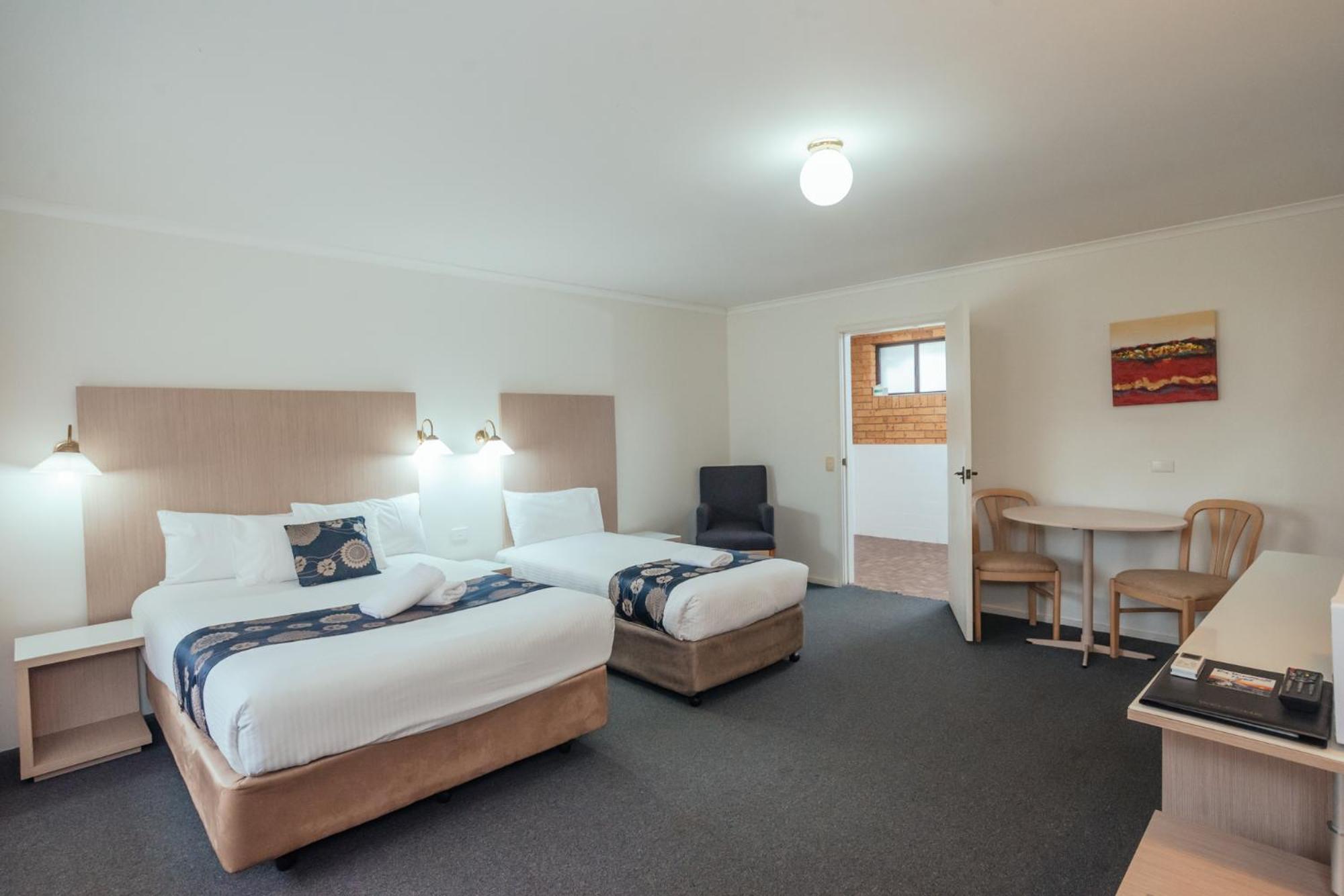 Executive, Queen Bed, Pet Friendly