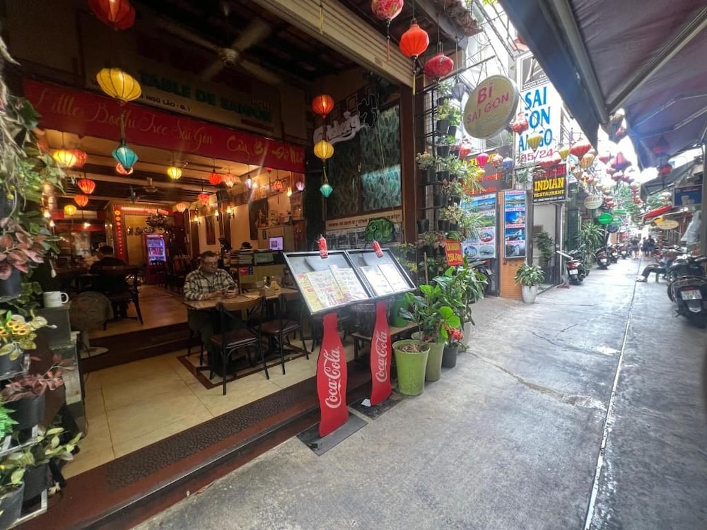 Bi Saigon Hotel 3/60