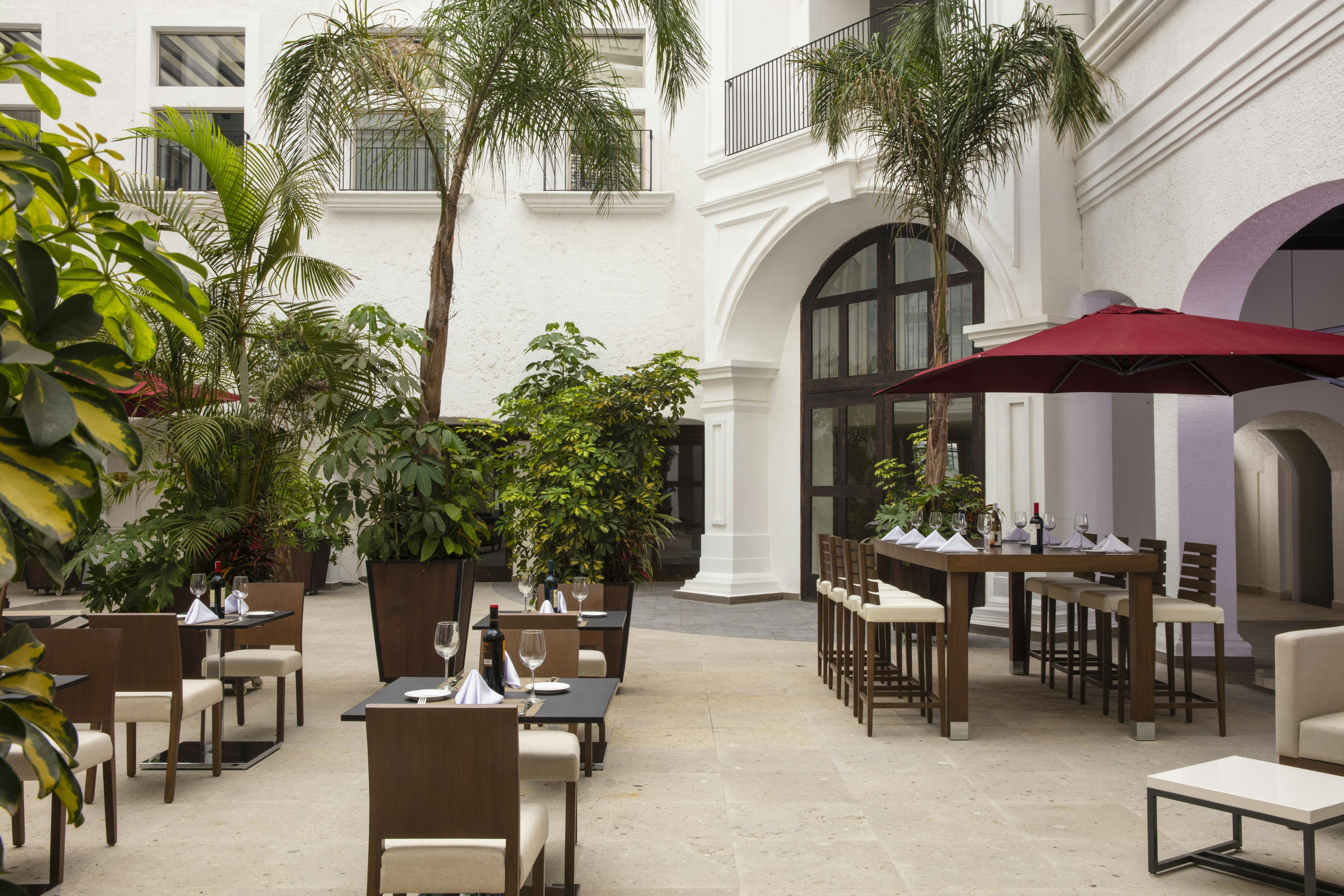 DoubleTree by Hilton Toluca 61/80