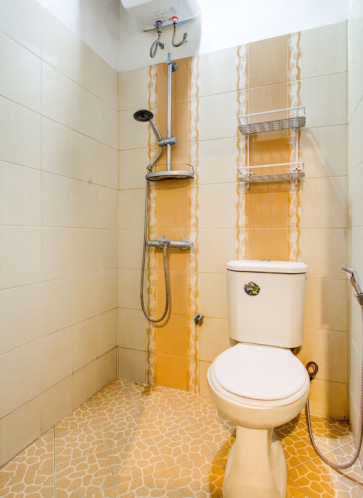 Hotel O Sofia Homestay Syariah 24/25