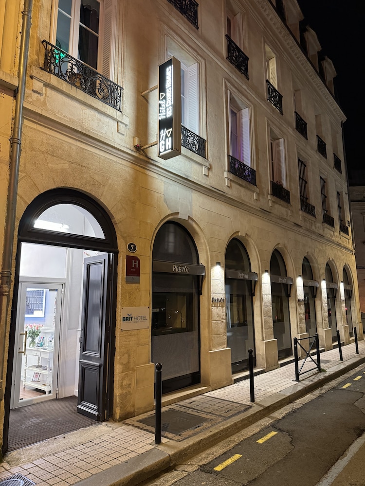 HOTEL DE FRANCE 2/73