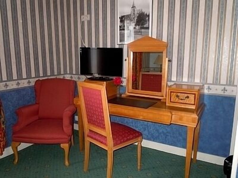 HOTEL LA CROIX BLANCHE 25/31