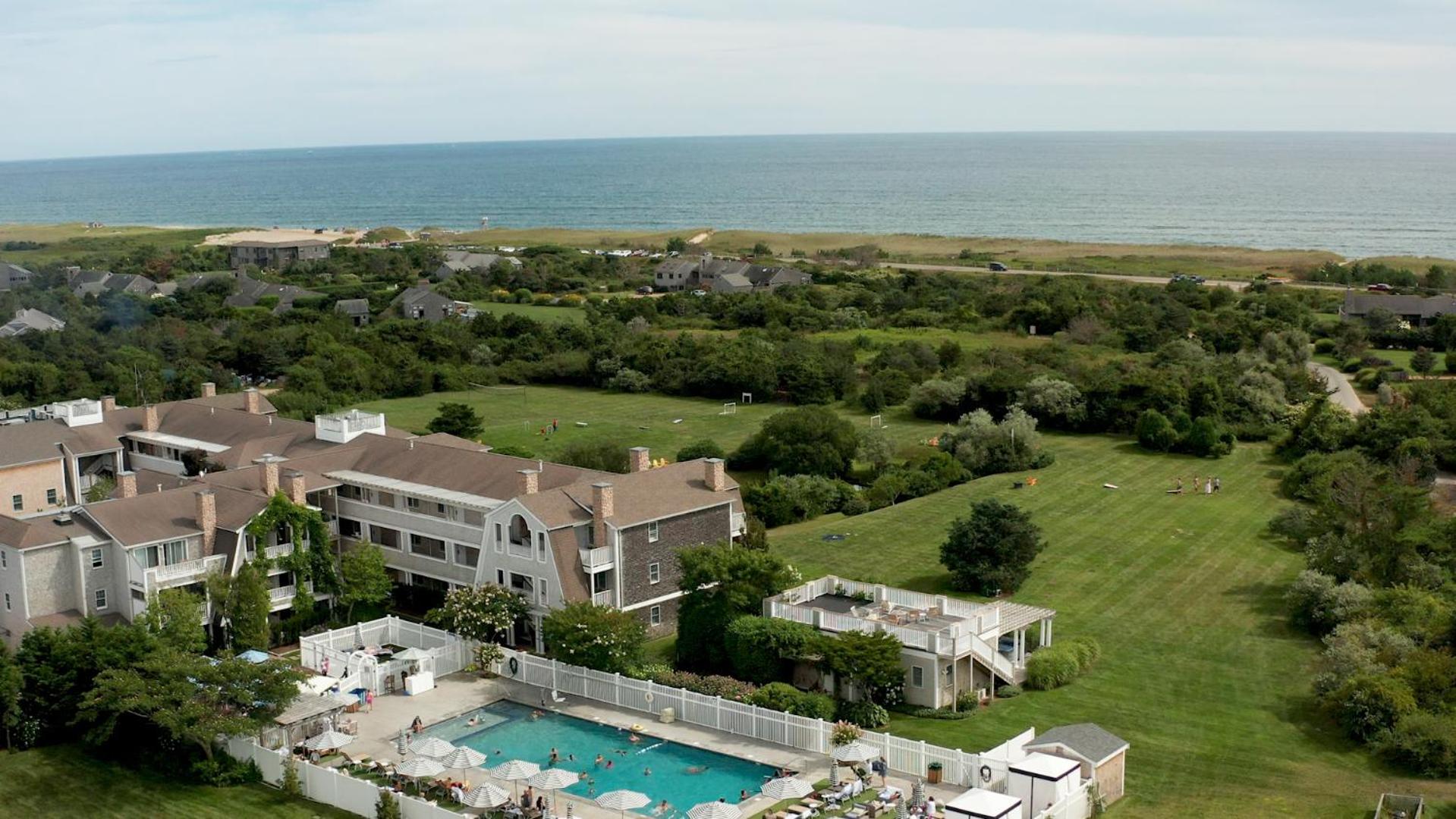 Winnetu Oceanside Resort at South Beach 15/18