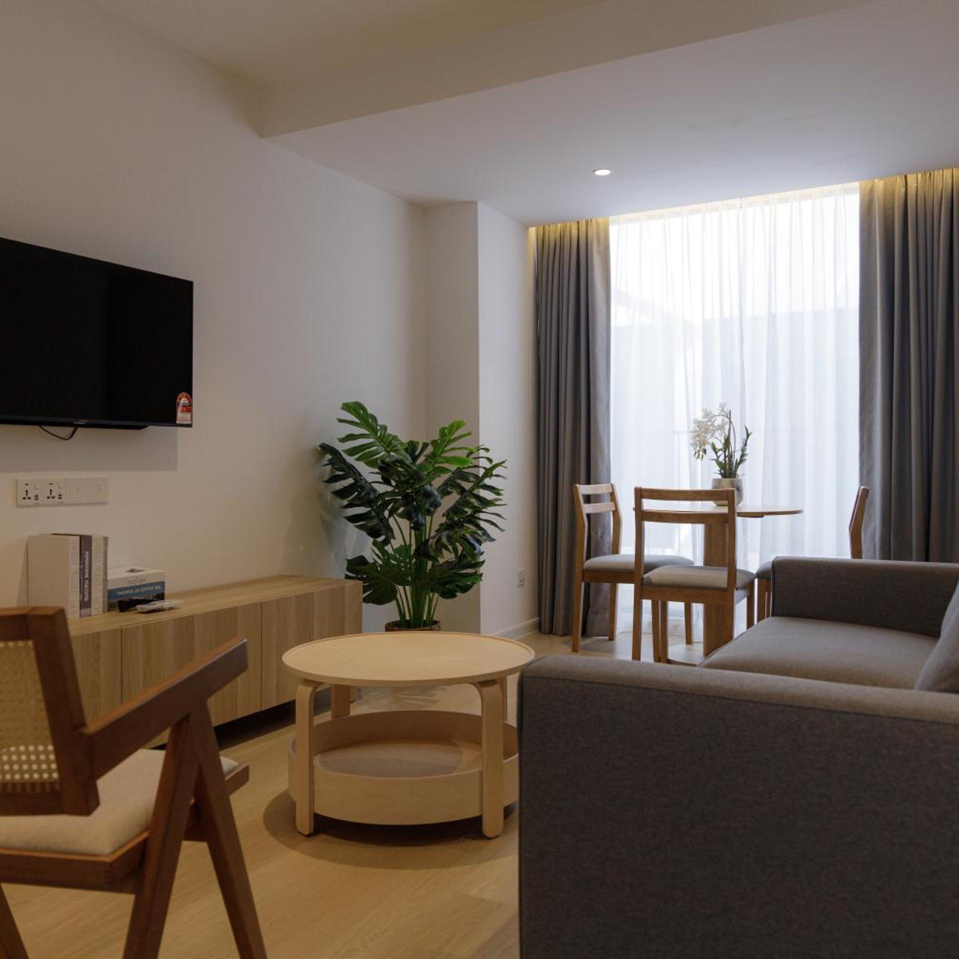 The Journey Hotel 56/67