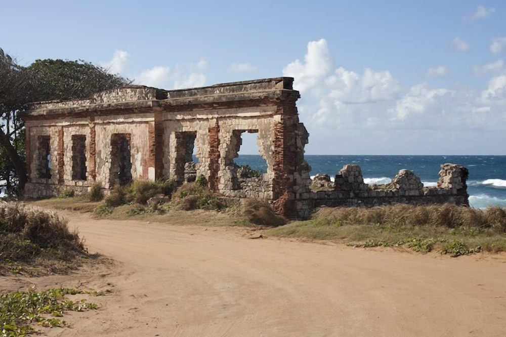 Punta Borinquen Resort 29/33
