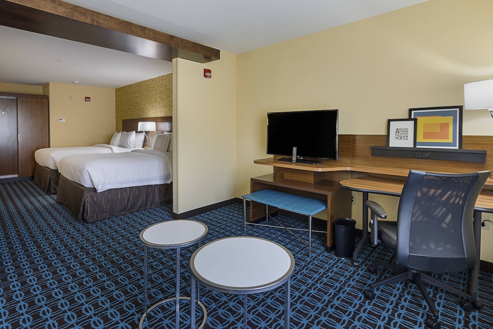 Fairfield Inn And Suites Abingdon 25/29