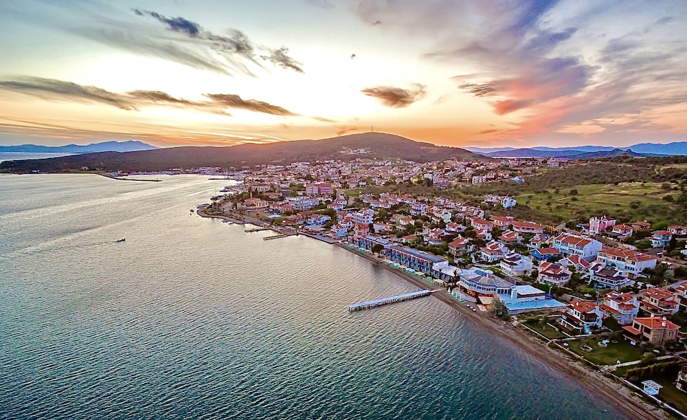 Cunda Oteli 28/41