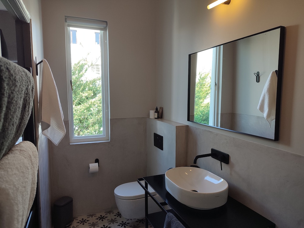 The Fritz Hotel 36/39