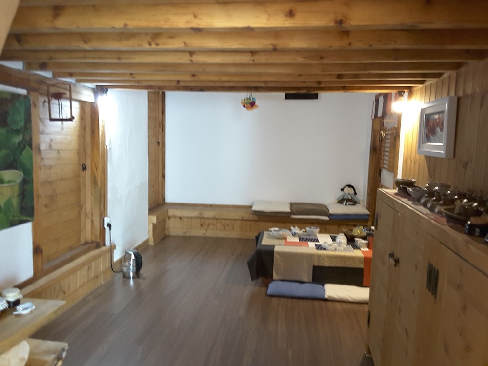 Yettle Hanok Stay 40/41