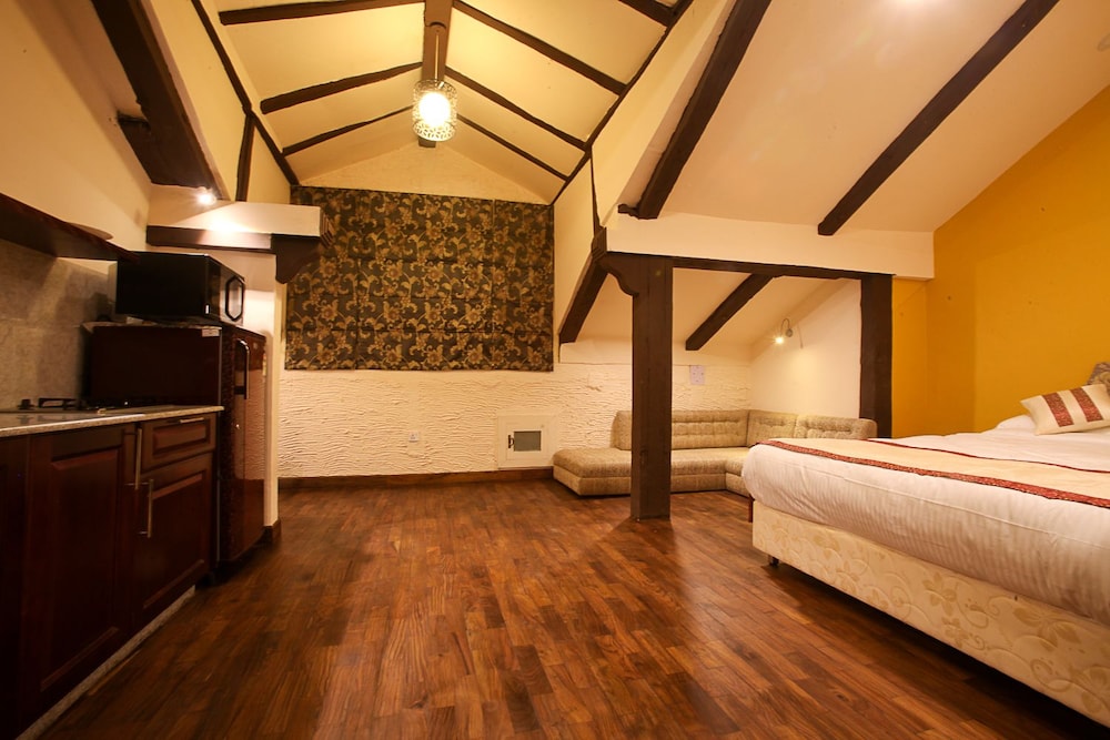 Hotel Heranya 14/49