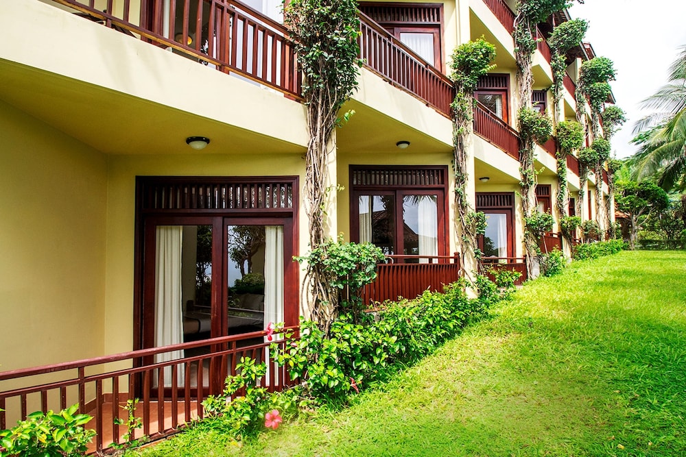 Romana Resort And Spa 44/50