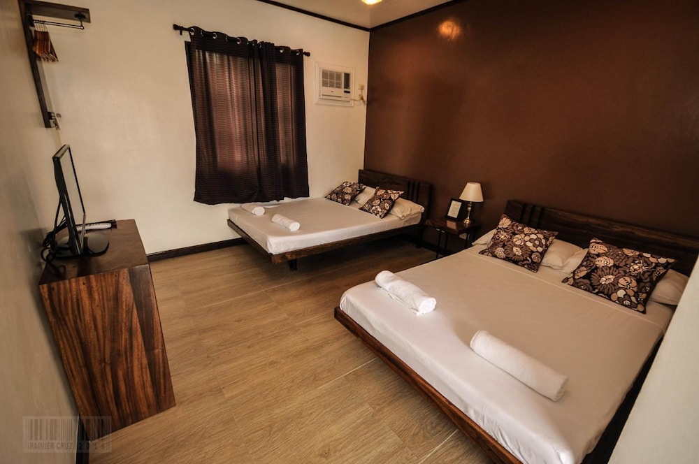 Cleon Villas Pension 13/24