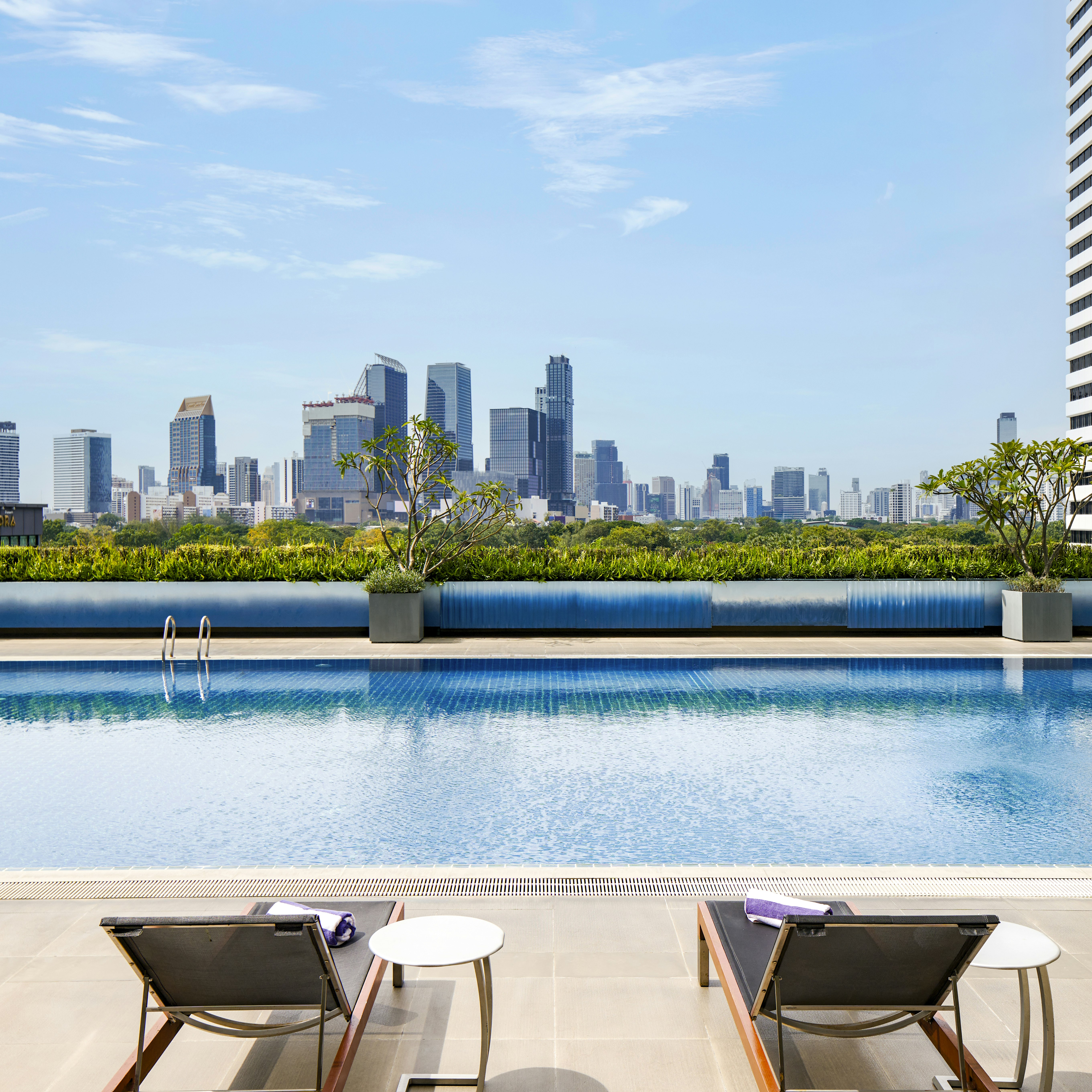 Shama Lakeview Asoke Bangkok 72/73