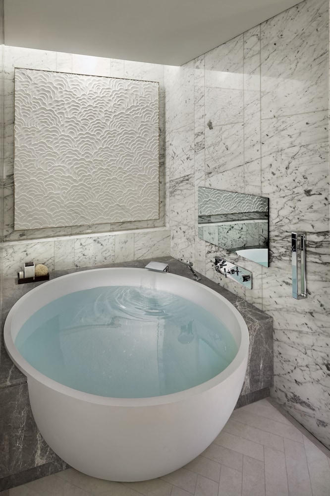 Mandarin Oriental Wangfujing Beijing 34/74