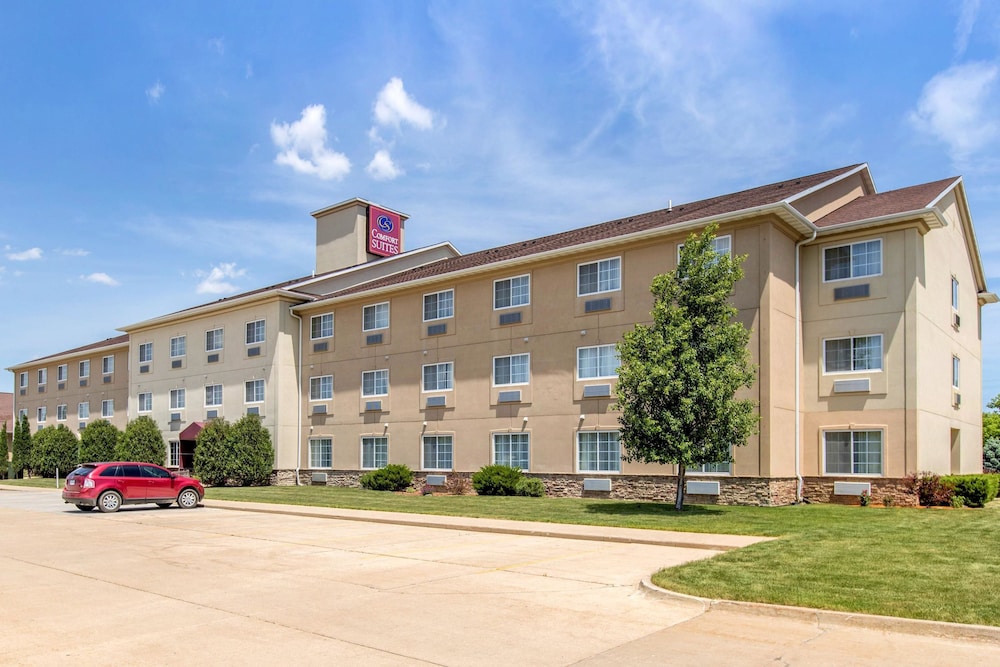 Comfort Suites Cedar Falls Industrial Park 5/34