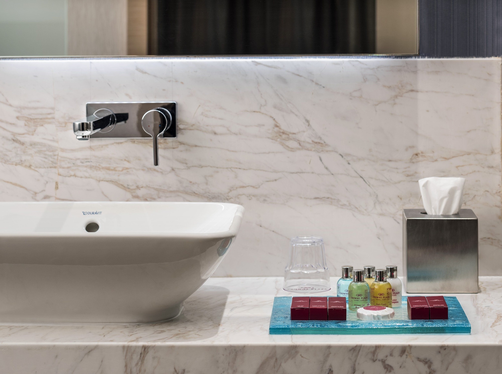 Premium, Twin Beds, Lateral Side Sea View, Sofa, Crowne Plaza Istanbul - Florya 8/10