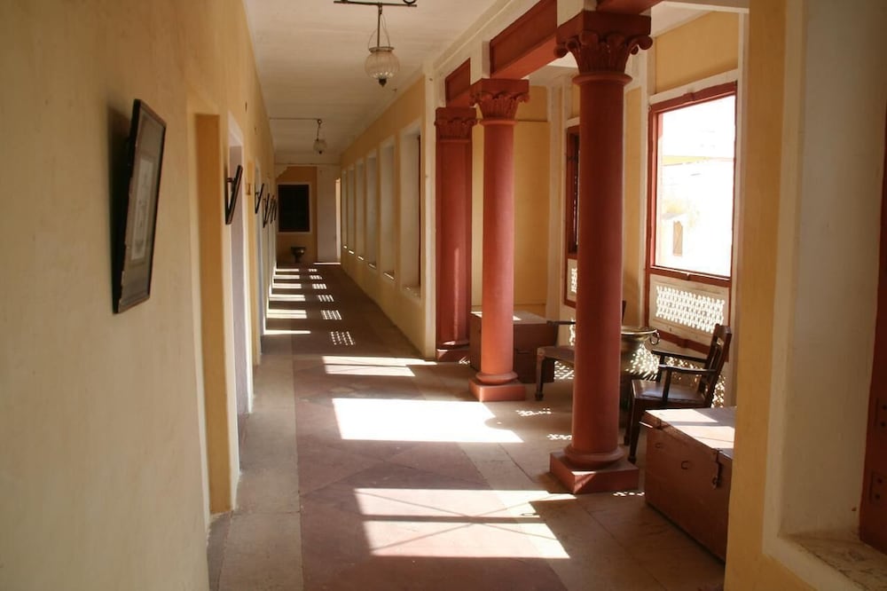 Bhanwar Vilas Palace 29/56
