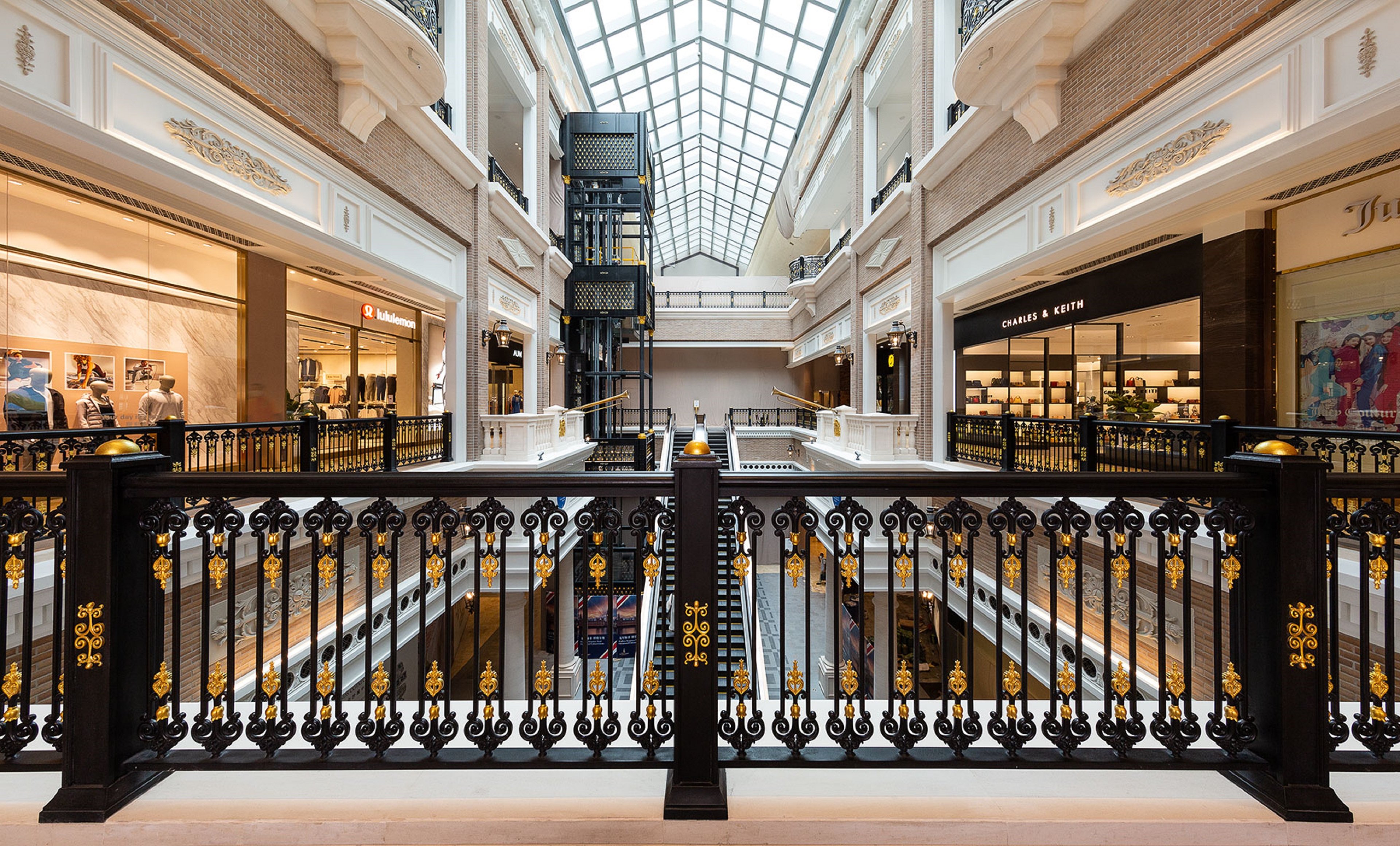 The Londoner Hotel (ex Holiday Inn Macao Cotai Central) 31/50