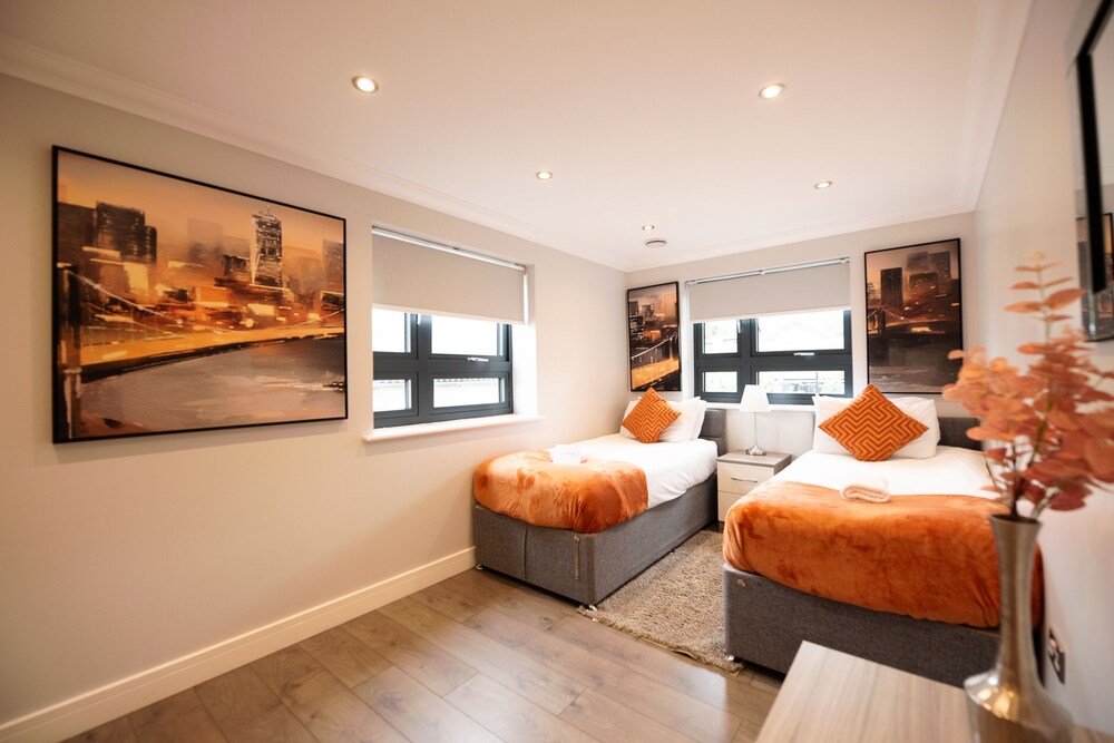 Premium, Apartment, 4 Beds, City View