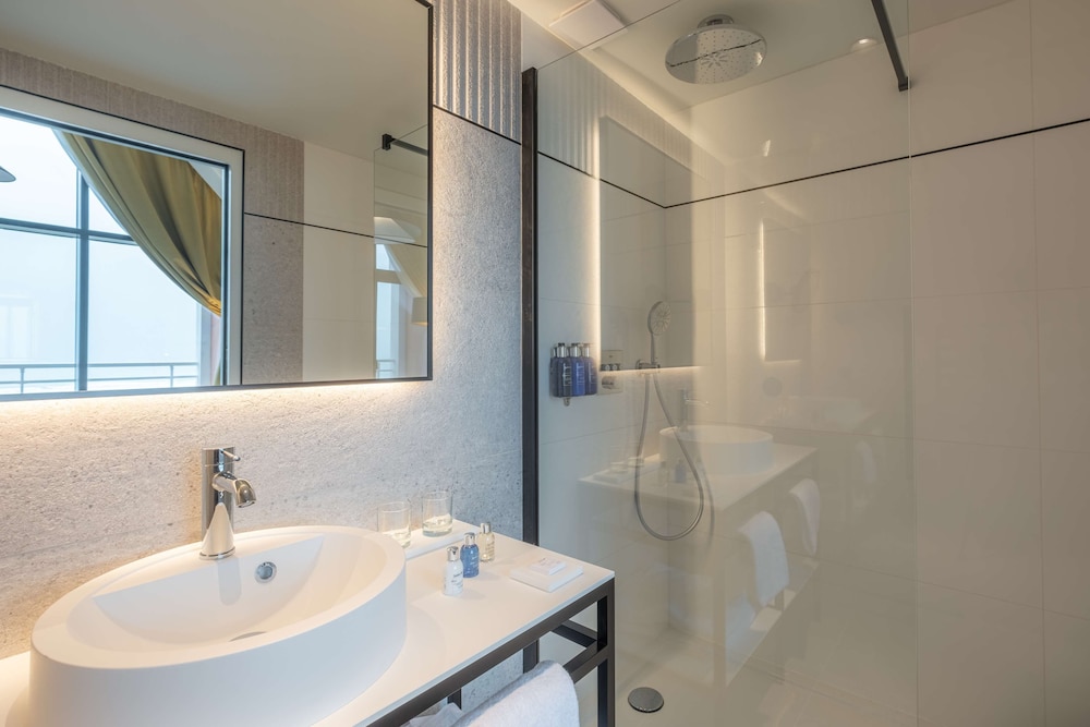 Radisson Blu Grand Hotel & Spa, Malo-Les-Bains 48/50