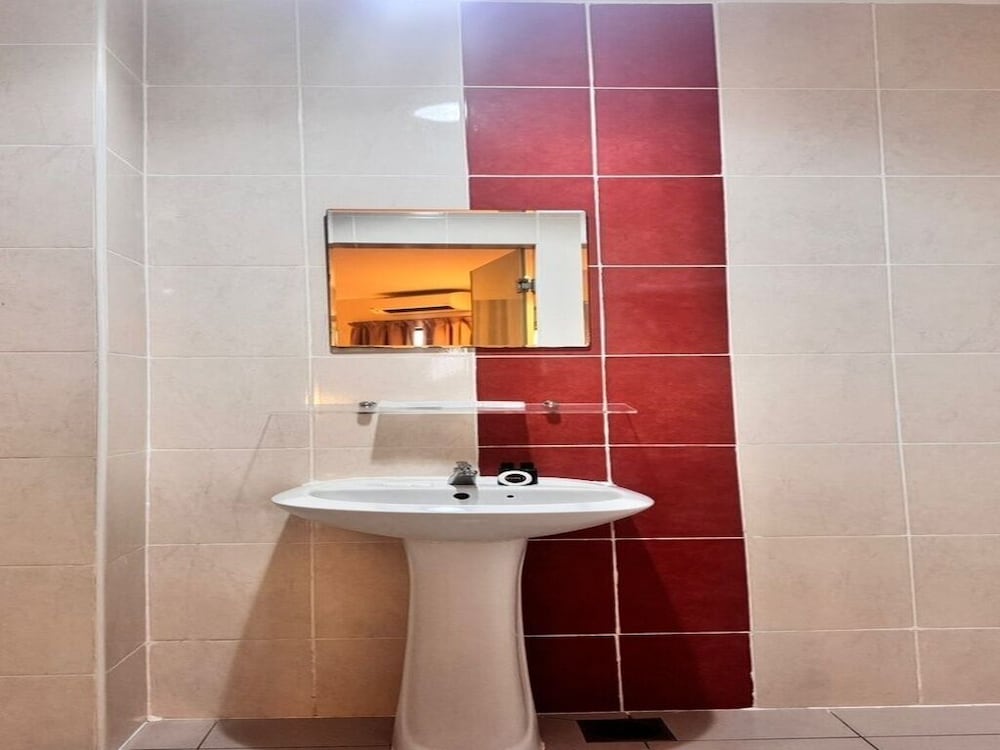 غرفة رباعية بسريرين كوين، My Hotel @ Sentral 4/4