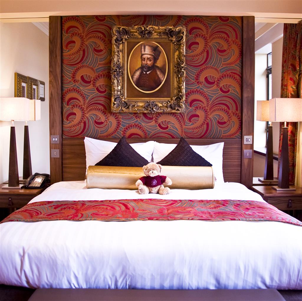 JUNIOR SUITE, KING BED