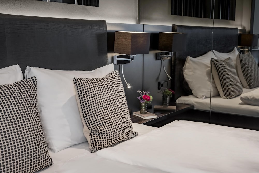 中心大酒店(Hotel AMANO Dusseldorf) 图片3