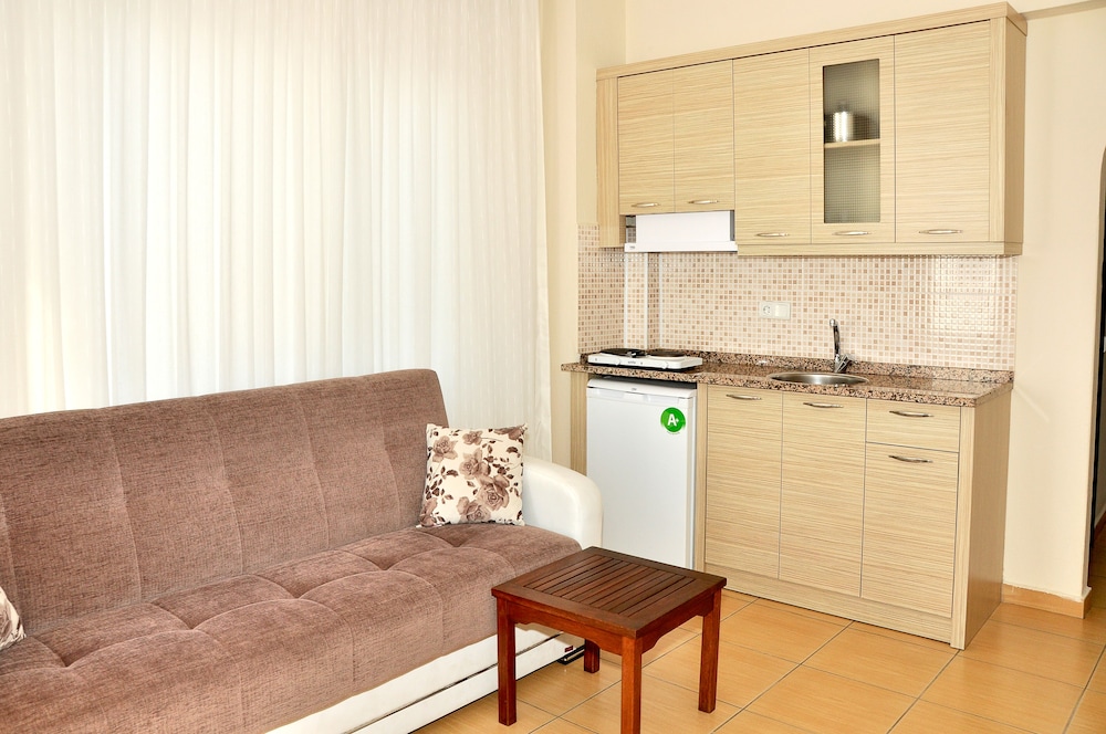 Magi Apartments 33/50