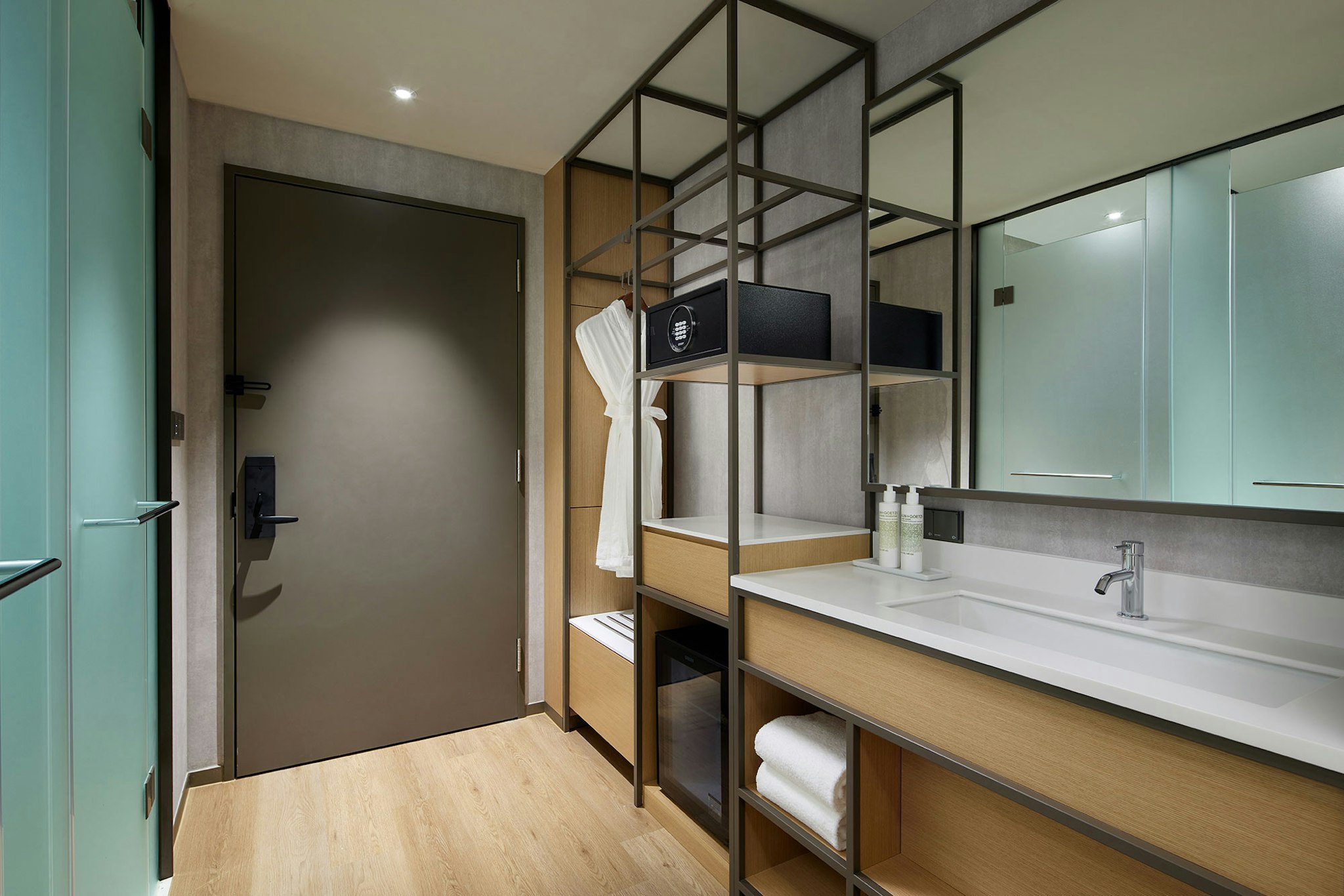 L7 HAEUNDAE by LOTTE HOTELS 50/50