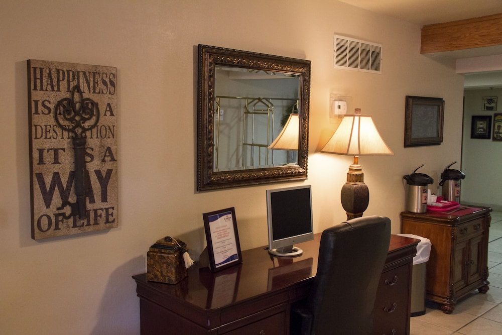 All American Inn and Suites 41/46