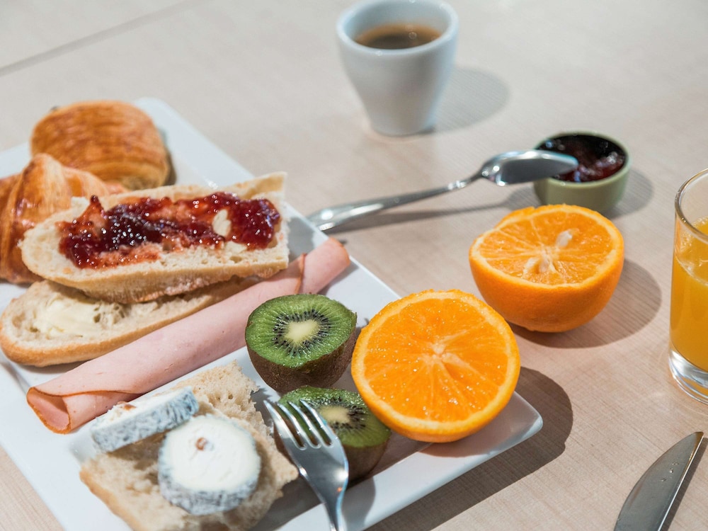 Ibis Styles Tours Sud 28/78