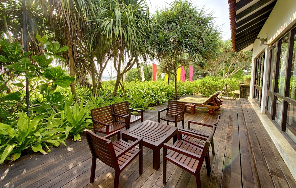 Thaala Bentota 34/50