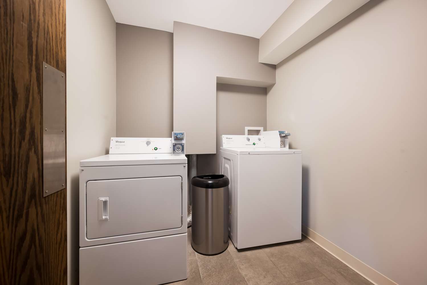 Best Western Executive Inn Battle Creek 43/46