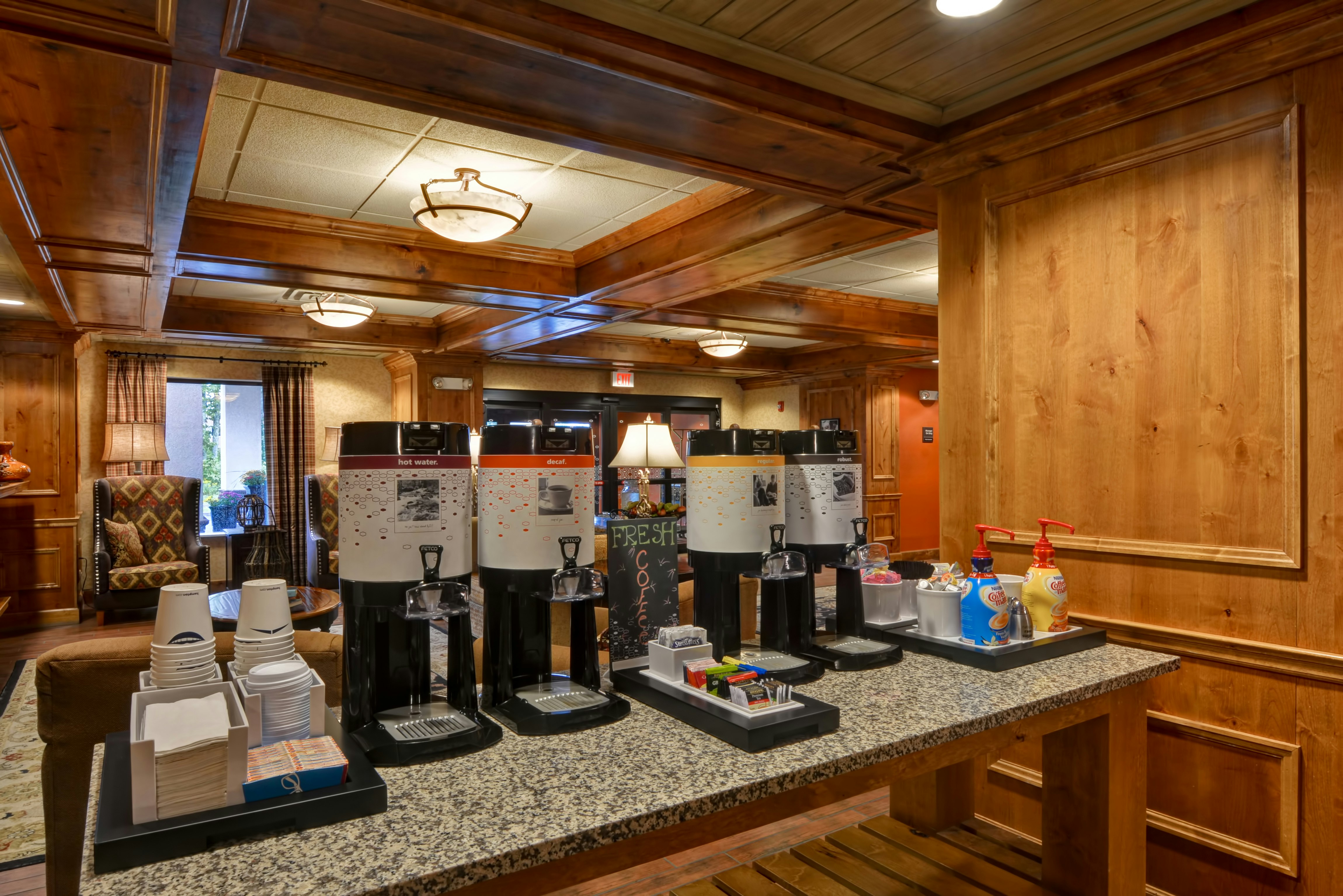Hampton Inn and Suites New Hartford 15/64