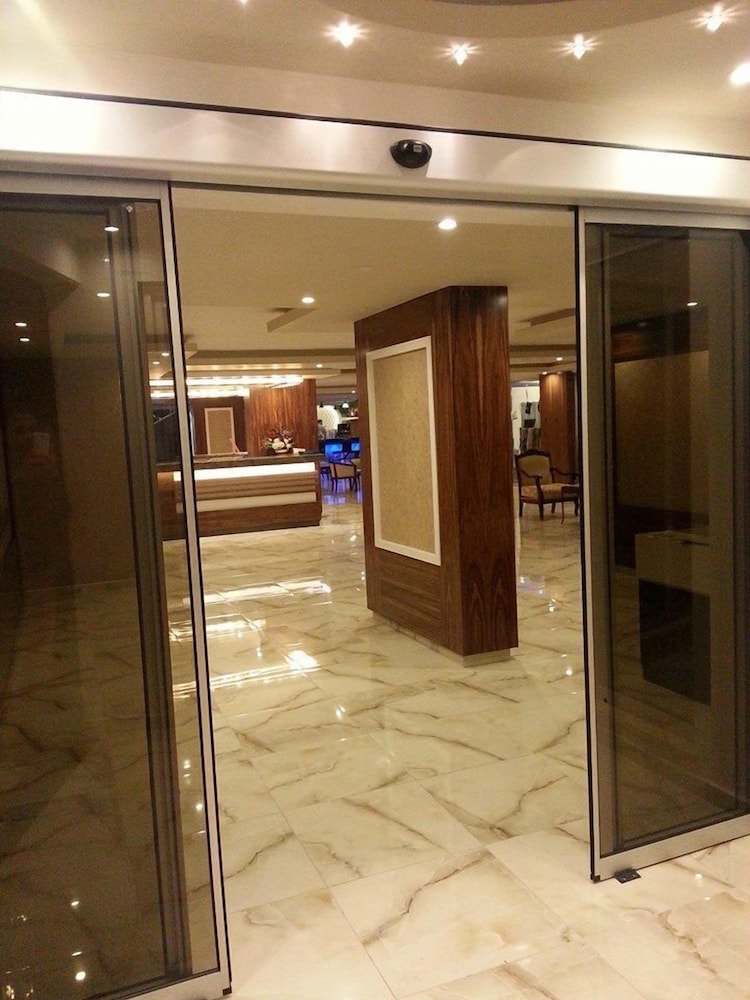 Lavinia Apart Hotel 14/66