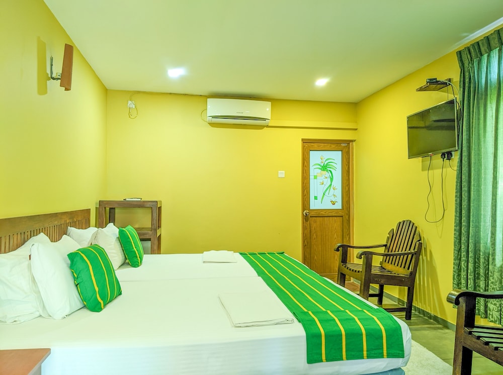 1 Bedroom, Deluxe, Twin Beds, Garden View, Yala Golden Park 3/10