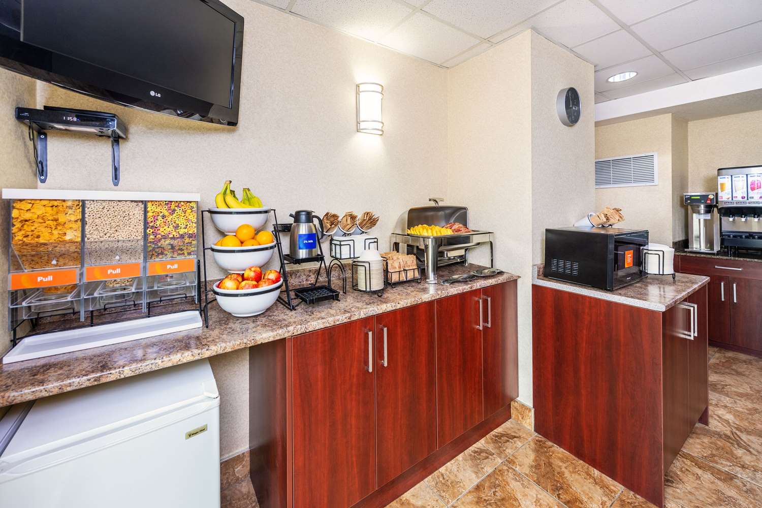 Comfort Inn And Suites Edson Yellowhead Highway 19/20