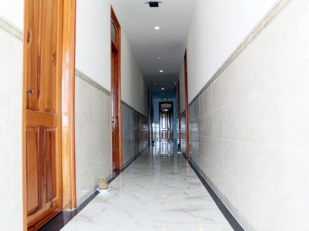 Hong Mai Hotel 7/24