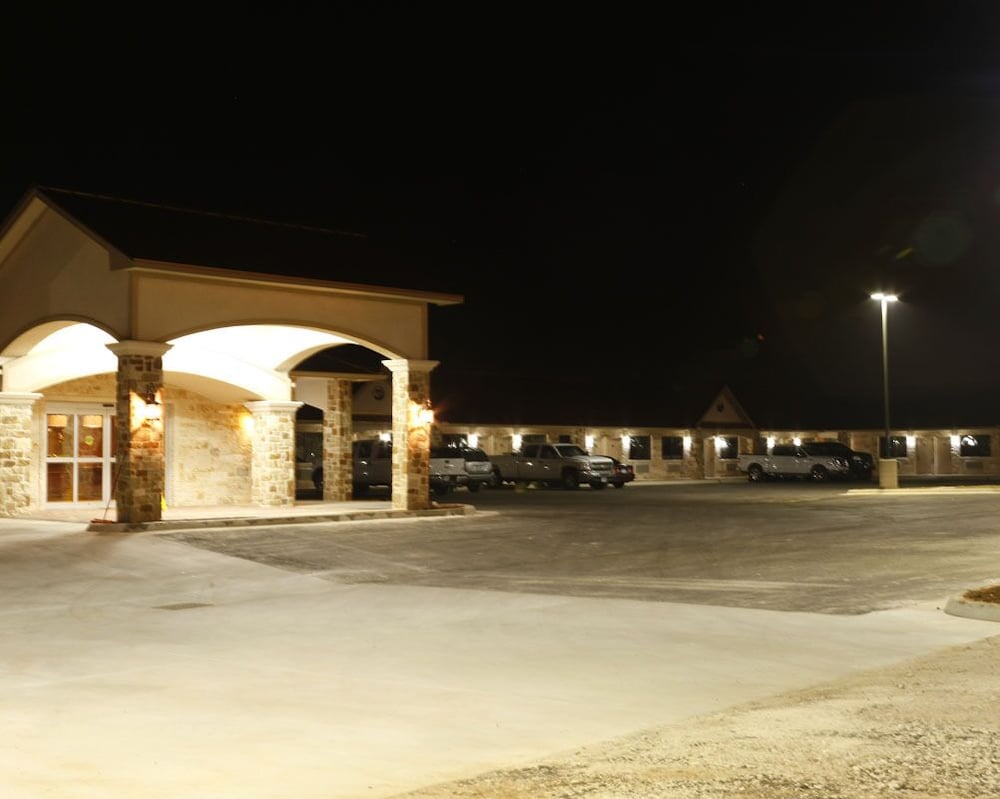Motel 6 Floresville Tx 6/42