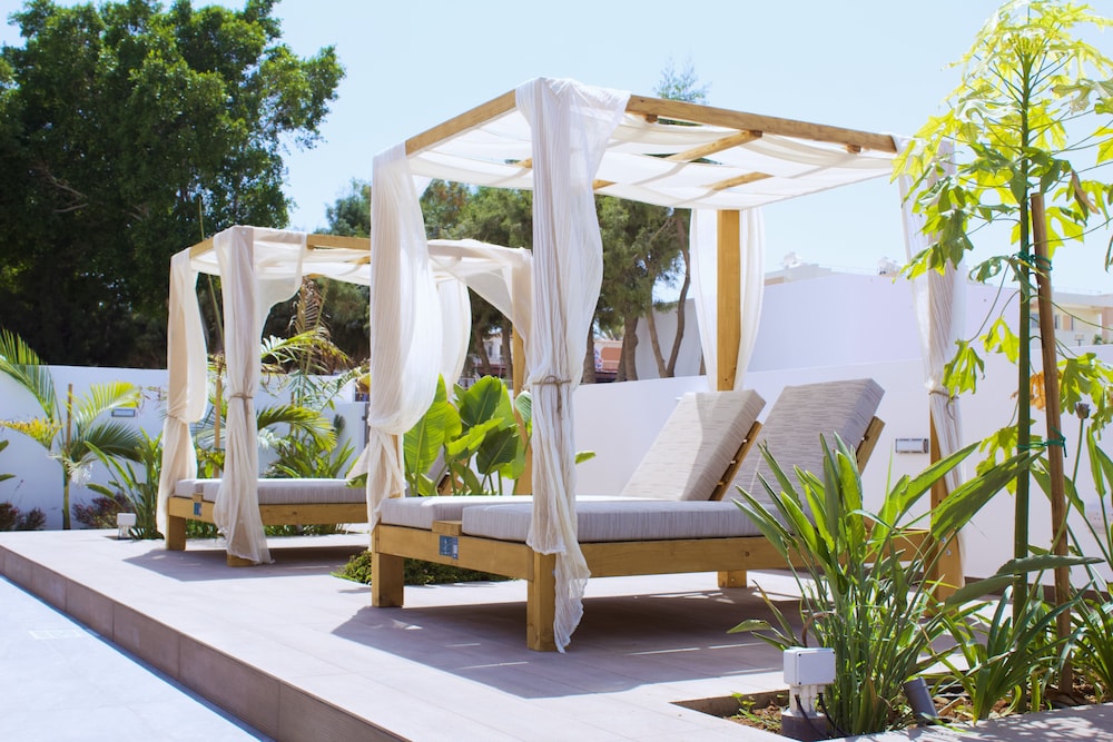 Kapetanios Bay Hotel 42/49