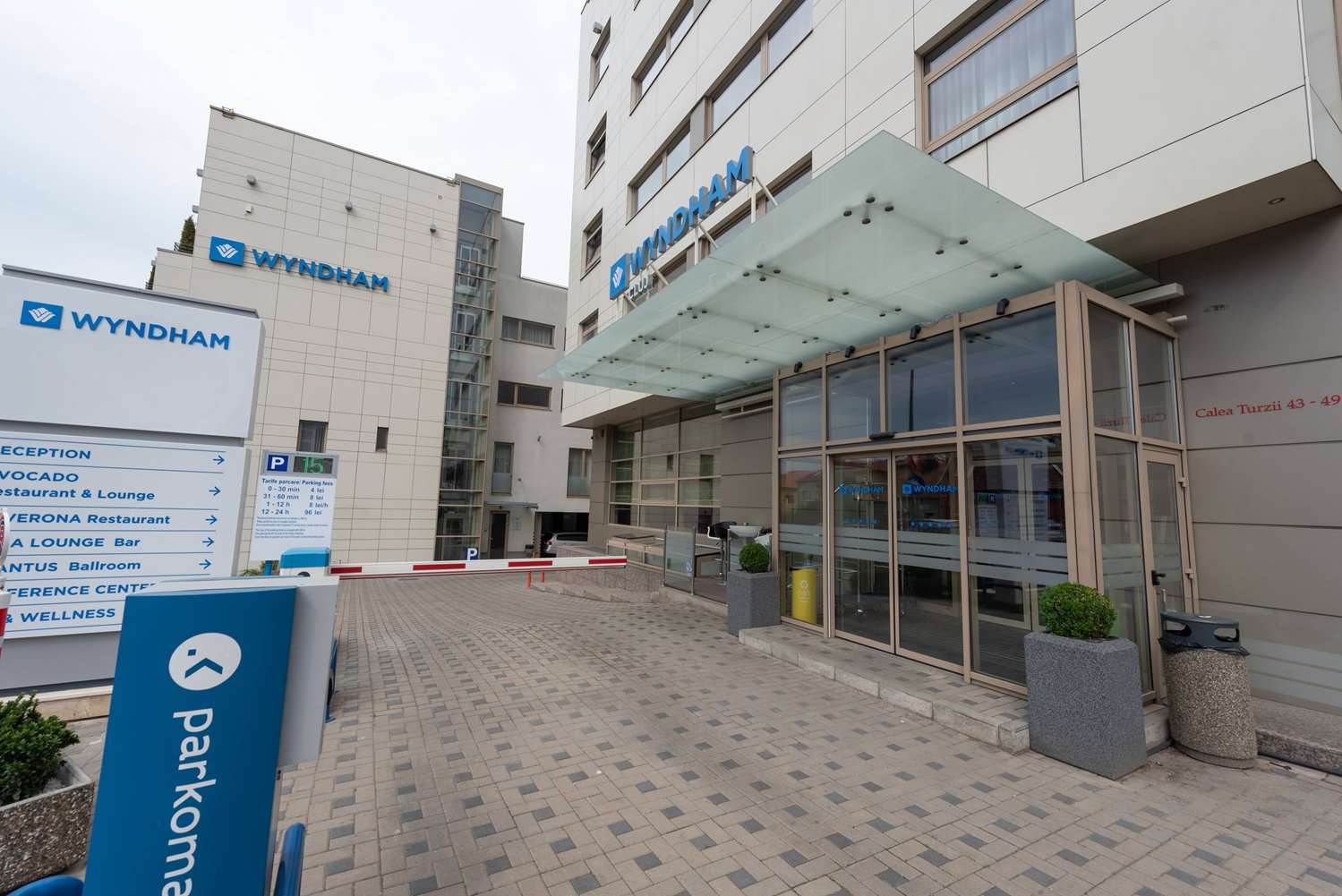 Wyndham Cluj 37/40