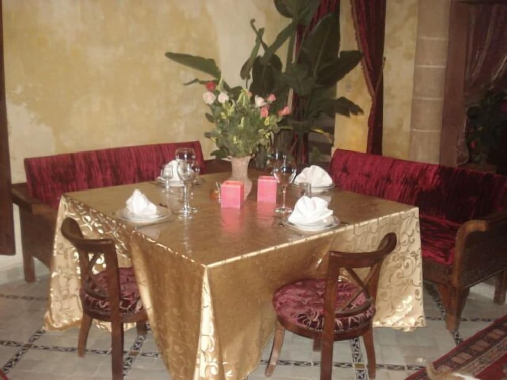 Riad Marlinea 41/50